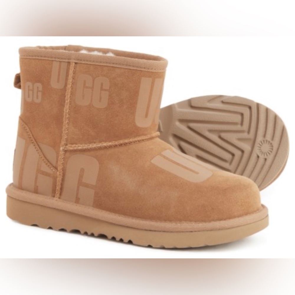 UGG Australia Girls Cozy Scatter Graphic Mini Booties Size 4 NIB!